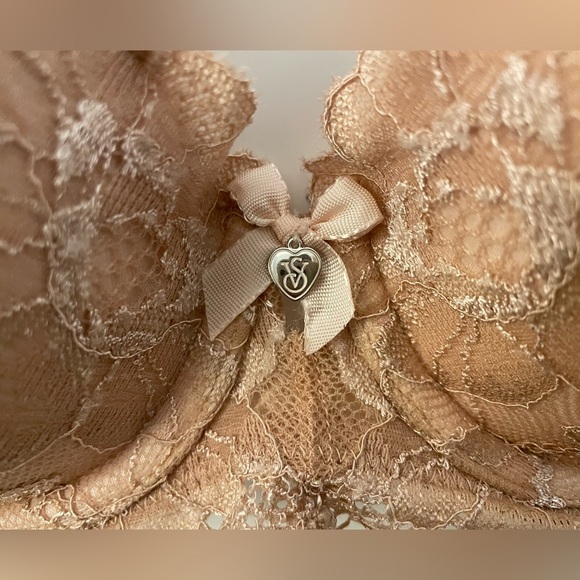 Body By Victoria Lined Demi 36A - Picture 2 of 5